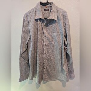 Van Heusen Button Up Long sleeve shirt XL